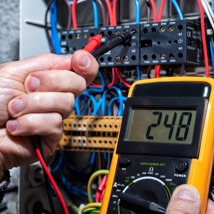 Electrical services in Valencia, CA